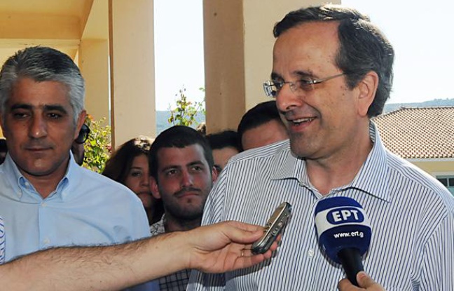 Antonis Samaras, président du parti Nouvelle Démocratie, le 17 juin 2012, à Pylos, en Grèce. Antonis Samaras, président du parti Nouvelle Démocratie, le 17 juin 2012, à Pylos, en Grèce.