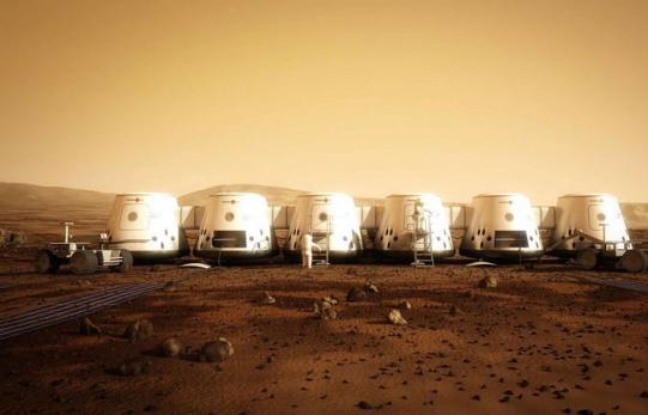 Un aller simple pour Mars financé en faisant de la conquête de la planète rouge un spectacle médiatique inédit : alors que le robot Curiosity fait ses premiers pas sur Mars, une start-up néerlandaise veut y envoyer des hommes dès 2023, bien avant la Nasa. Un aller simple pour Mars financé en faisant de la conquête de la planète rouge un spectacle médiatique inédit : alors que le robot Curiosity fait ses premiers pas sur Mars, une start-up néerlandaise veut y envoyer des hommes dès 2023, bien avant la Nasa.