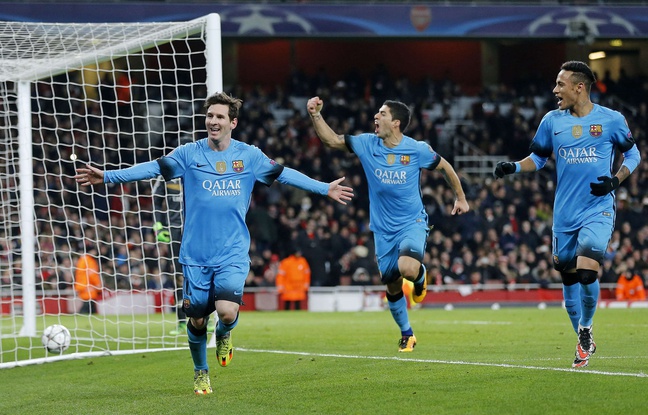 Messi a inscrit un doublé pour le Barça contre Arsenal en 8e de finale aller de la Ligue des champions, le 23 février 2016. Messi a inscrit un doublé pour le Barça contre Arsenal en 8e de finale aller de la Ligue des champions, le 23 février 2016.