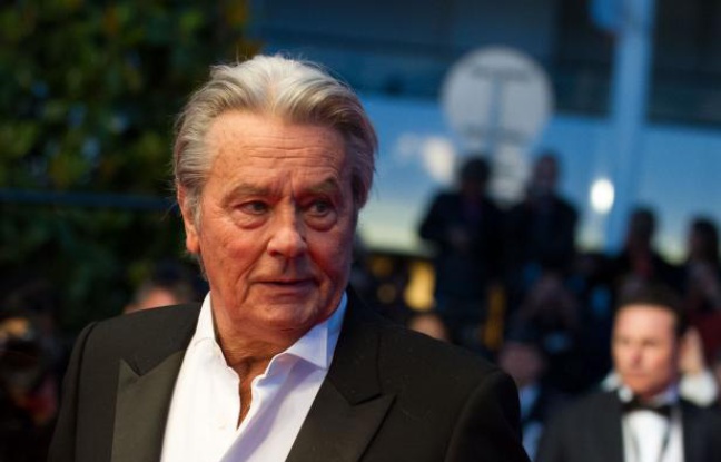 Alain Delon à Cannes, mai 2013. Alain Delon à Cannes, mai 2013.
