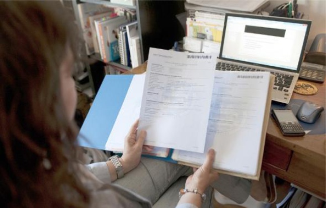 Carmen, qui a créé sa société de conseil en gestion, n'a pas envoyé de chèque, sentant la supercherie. Carmen, qui a créé sa société de conseil en gestion, n'a pas envoyé de chèque, sentant la supercherie.