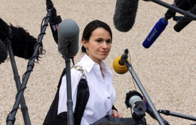 La Commission européenne a présenté jeudi ses nouvelles règles en matière d'aides d'Etat au secteur du cinéma, qui préservent le modèle français de financement du secteur, une "victoire majeure" selon la ministre française de la Culture, Aurélie Filippetti. La Commission européenne a présenté jeudi ses nouvelles règles en matière d'aides d'Etat au secteur du cinéma, qui préservent le modèle français de financement du secteur, une "victoire majeure" selon la ministre française de la Culture, Aurélie Filippetti.