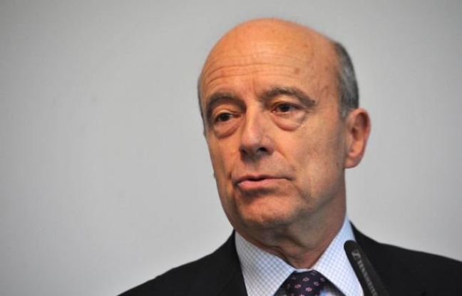 L'ancien Premier ministre et ex-président de l'UMP Alain Juppé, auteur d'une tentative de médiation infructueuse entre Jean-François Copé et François Fillon, estime vendredi qu'attendre 2014 pour un nouveau vote pour la présidence du parti "n'a aucun sens" et réaffirme qu'il ne sera pas candidat. L'ancien Premier ministre et ex-président de l'UMP Alain Juppé, auteur d'une tentative de médiation infructueuse entre Jean-François Copé et François Fillon, estime vendredi qu'attendre 2014 pour un nouveau vote pour la présidence du parti "n'a aucun sens" et réaffirme qu'il ne sera pas candidat.