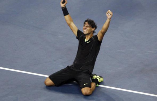 L'Espagnol Rafael Nadal lors de sa victoire à l'US Open face à Novak Djokovic, le 13 septembre 2010. L'Espagnol Rafael Nadal lors de sa victoire à l'US Open face à Novak Djokovic, le 13 septembre 2010.