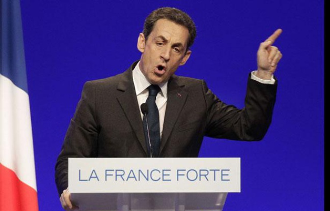 Nicolas Sarkozy en meeting à Clermont-Ferrand, le 28 avril Nicolas Sarkozy en meeting à Clermont-Ferrand, le 28 avril