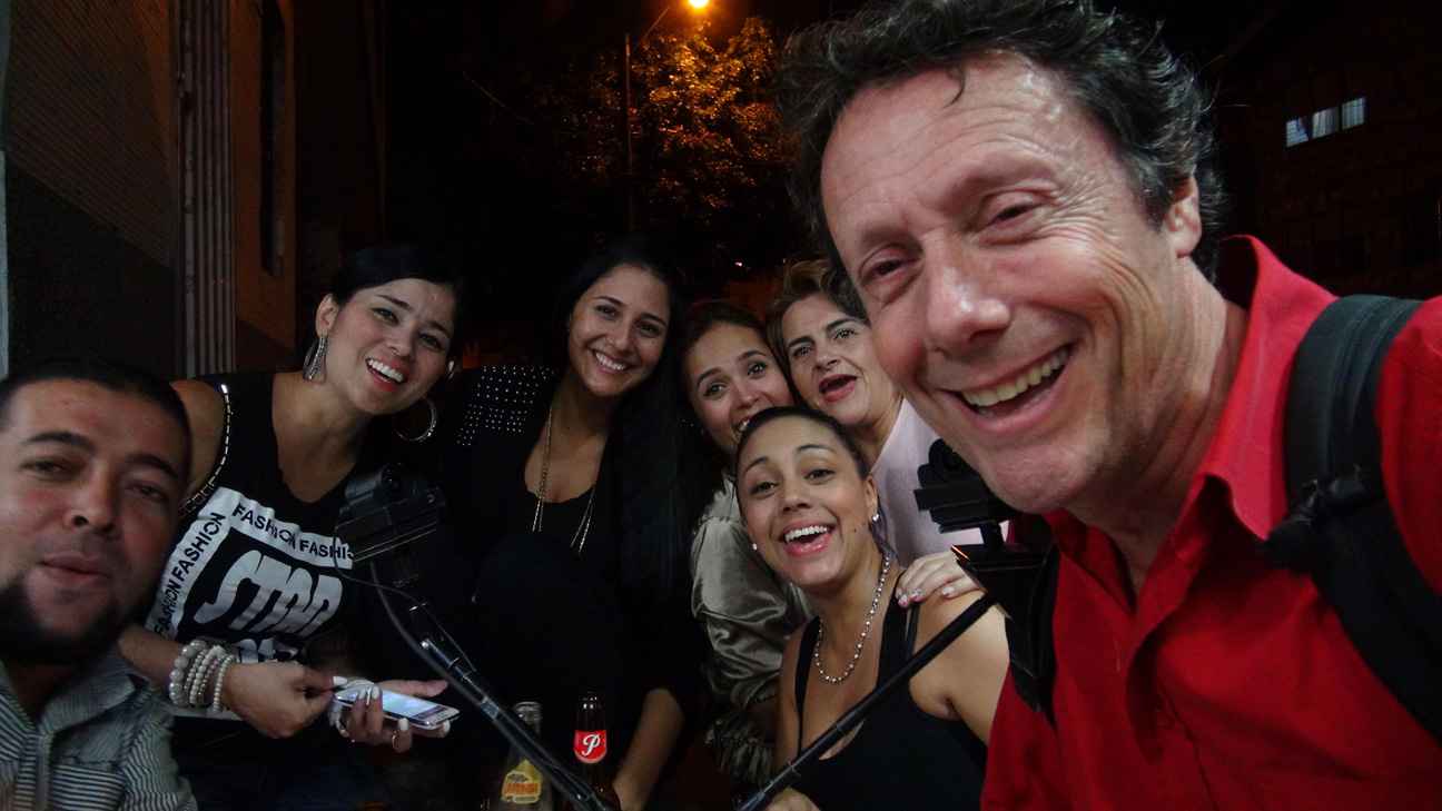 Fille Lucie Antoine De Maximy Lucie De Maximy «J'irai dormir chez vous»: Direction la Colombie pour la 50e aventure d