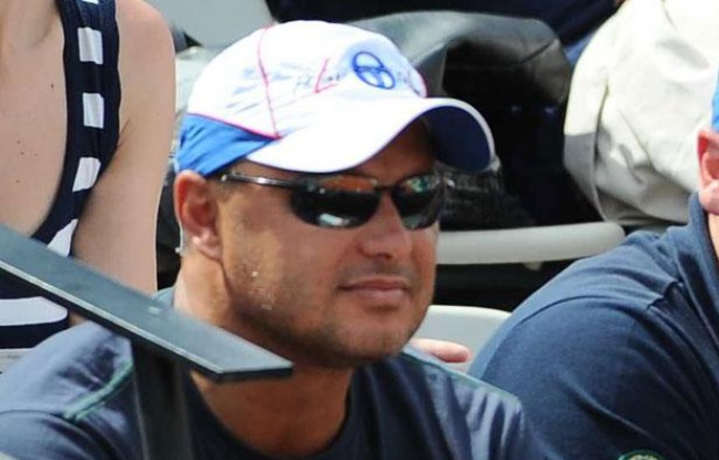 L'entraîneur de Novak Djokovic, Marian Vajda, à Roland-Garros, le 30 mai 2012. L'entraîneur de Novak Djokovic, Marian Vajda, à Roland-Garros, le 30 mai 2012.