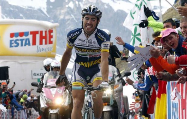 Le Belge Thomas De Gendt (Vacansoleil), auteur d'un grand numéro dans un col qu'il connaît à la perfection, a remporté en solitaire la 20e étape du Tour d'Italie cycliste, samedi, au sommet du Stelvio, à 2757 mètres d'altitude. Le Belge Thomas De Gendt (Vacansoleil), auteur d'un grand numéro dans un col qu'il connaît à la perfection, a remporté en solitaire la 20e étape du Tour d'Italie cycliste, samedi, au sommet du Stelvio, à 2757 mètres d'altitude.