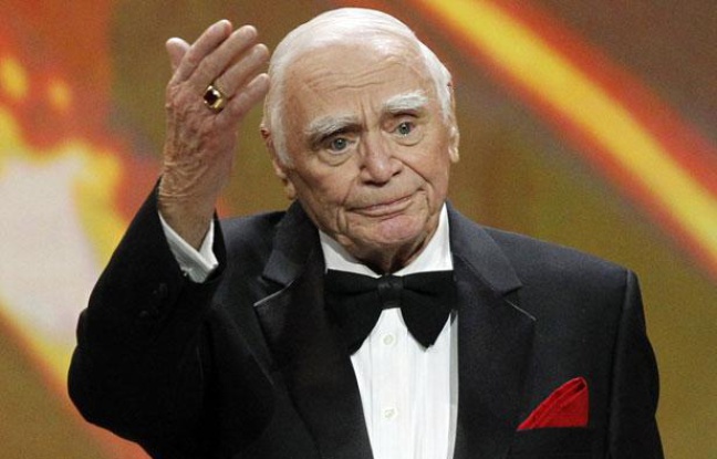 L'acteur américain Ernest Borgnine, le 30 janvier 2011, lors de la 17e cérémonie des Oscars. L'acteur américain Ernest Borgnine, le 30 janvier 2011, lors de la 17e cérémonie des Oscars.