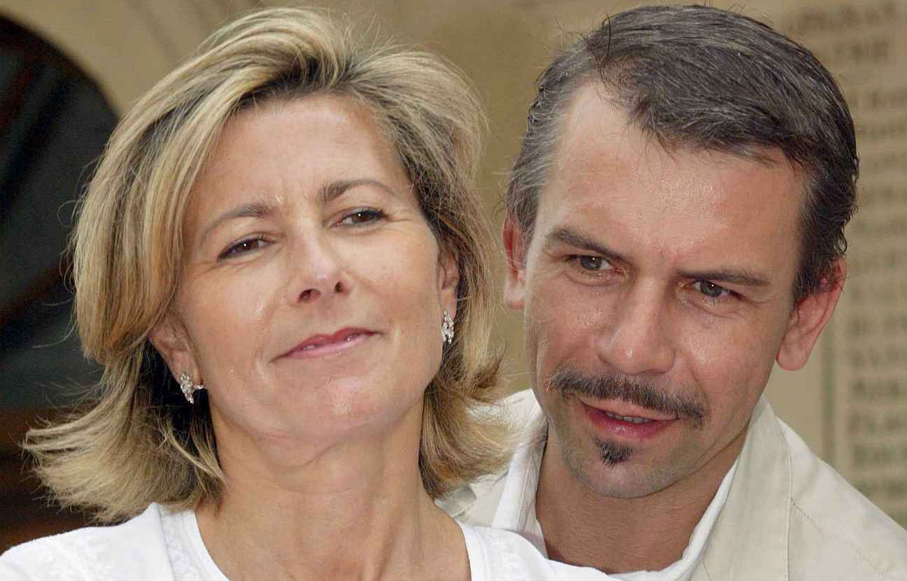 Claire Chazal Son histoire d'amour avec la presse people Claire Chazal Son histoire d'amour avec la presse people
