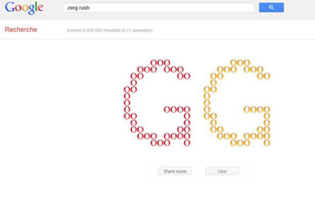 Le «zerg rush», easter egg de Google lancé le 27 avril 2012. Le «zerg rush», easter egg de Google lancé le 27 avril 2012.