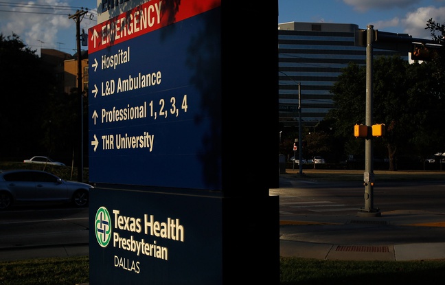 L'entrée de l'hôpital Health de Dallas, au Texas, où un patient atteint d'Ebola a été soigné. L'entrée de l'hôpital Health de Dallas, au Texas, où un patient atteint d'Ebola a été soigné.