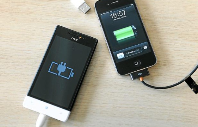 L'autonomie des batteries varie selon la taille et la résolution de l'écran et la vitesse du processeur. L'autonomie des batteries varie selon la taille et la résolution de l'écran et la vitesse du processeur.