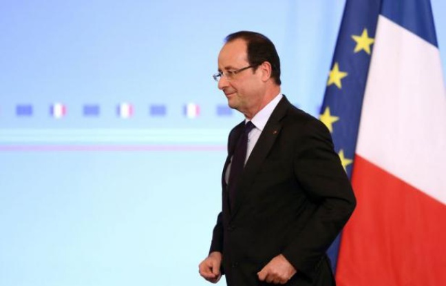 Le président François Hollande a appelé vendredi à un "sursaut" de tous face aux menaces de réchauffement climatique et de disparition de la biodiversité, qu'il a décrites avec gravité et insistance devant les ambassadeurs. Le président François Hollande a appelé vendredi à un "sursaut" de tous face aux menaces de réchauffement climatique et de disparition de la biodiversité, qu'il a décrites avec gravité et insistance devant les ambassadeurs.