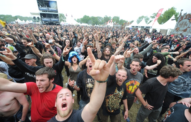 CLISSON, le 15/06/2012 Le Hellfest, festival de HARD METAL ROCK CLISSON, le 15/06/2012 Le Hellfest, festival de HARD METAL ROCK