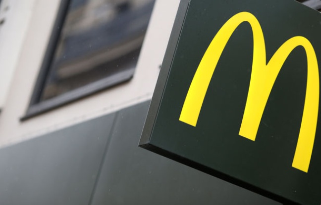 Devanture d'un Mac Donald's. Devanture d'un Mac Donald's.