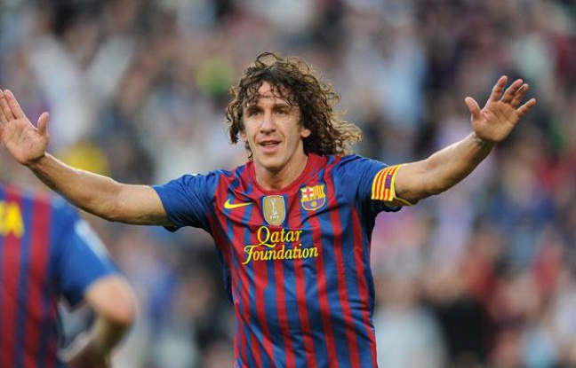 Carles Puyol le 3 mai 2012, montre sa joie après avoir marqué un but contre Malaga au Camp Nou. Carles Puyol le 3 mai 2012, montre sa joie après avoir marqué un but contre Malaga au Camp Nou.