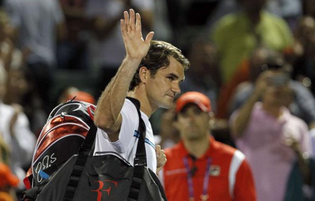 Roger Federer après sa défaite face à Andy Roddick, le 27 mars 2012 Roger Federer après sa défaite face à Andy Roddick, le 27 mars 2012