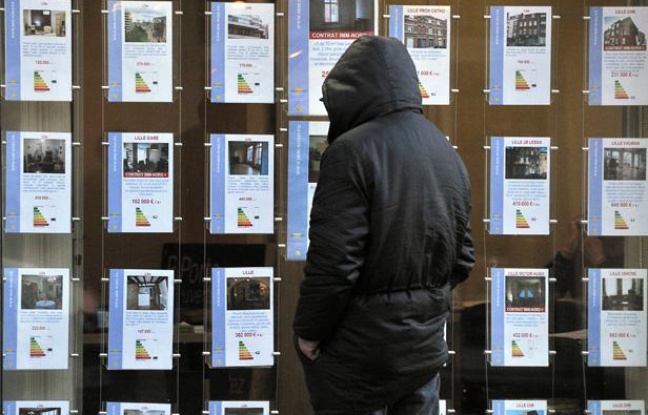 En 2011, les loyers ont augmenté en moyenne de 2,4% dans l'agglomération parisienne, contre 1,6% dans les villes de province. En 2011, les loyers ont augmenté en moyenne de 2,4% dans l'agglomération parisienne, contre 1,6% dans les villes de province.