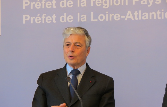 Nantes, le 19 février 2015, le préfet de Loire-Atlantique Henric-Michel Comet Nantes, le 19 février 2015, le préfet de Loire-Atlantique Henric-Michel Comet