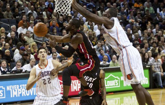 Dwyane Wade face à Charlotte, le 29 décembre 2011 Dwyane Wade face à Charlotte, le 29 décembre 2011