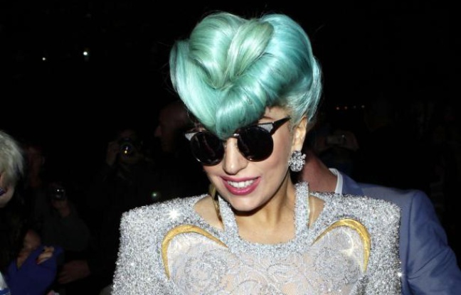 Lady Gaga le 18 juin 2012. Lady Gaga le 18 juin 2012.
