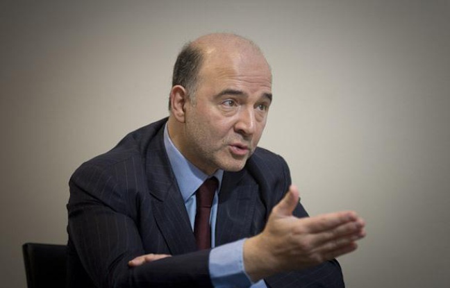 Interview de Pierre Moscovici, à Paris, le 16 fevrier 2012. Interview de Pierre Moscovici, à Paris, le 16 fevrier 2012.