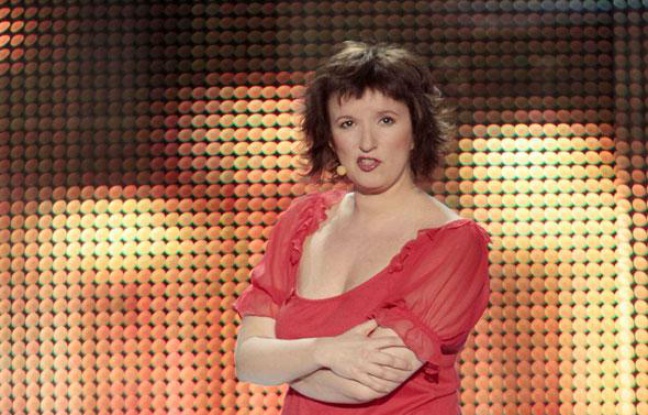 Anne Roumanoff, sur la scene du Palais des Sports. Paris, le 22 mars 2010.
Anne Roumanoff, sur la scene du Palais des Sports. Paris, le 22 mars 2010.