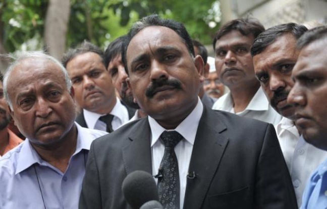 La justice pakistanaise a autorisé vendredi la libération sous caution de Rimsha, cette jeune chrétienne accusée d'avoir profané le Coran et emprisonnée depuis trois semaines. La justice pakistanaise a autorisé vendredi la libération sous caution de Rimsha, cette jeune chrétienne accusée d'avoir profané le Coran et emprisonnée depuis trois semaines.
