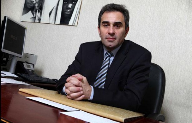 Le Professeur Patrick Tounian, ici dans son bureau, est pédiatre à l'hôpital Trousseau et spécialiste de l'obésité Le Professeur Patrick Tounian, ici dans son bureau, est pédiatre à l'hôpital Trousseau et spécialiste de l'obésité