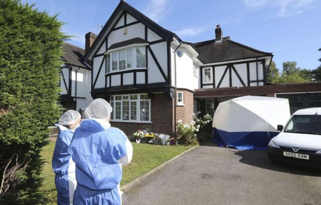 La police scientifique devant la maison de la famille al-Hilli à Londres, le 8 septembre 2012. La police scientifique devant la maison de la famille al-Hilli à Londres, le 8 septembre 2012.