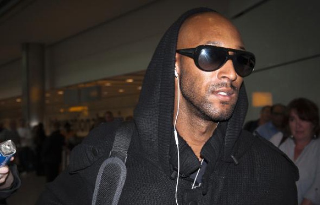 Exclu de l'équipe de France, Nicolas Anelka est rentré en Angleterre lundi 21 juin 2010 Exclu de l'équipe de France, Nicolas Anelka est rentré en Angleterre lundi 21 juin 2010