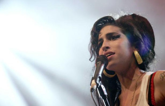 Amy Winehouse en concert lors des Eurockéennes de Belfort, le 29 juin 2007 Amy Winehouse en concert lors des Eurockéennes de Belfort, le 29 juin 2007