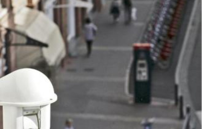 Depuis 2007, 17 caméras sont installées dans le centre-ville de Toulouse. Depuis 2007, 17 caméras sont installées dans le centre-ville de Toulouse.