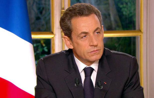 Nicolas Sarkozy lors de son interview télévisée concernant le dernier sommet européen, le 27 octobre 2011. Nicolas Sarkozy lors de son interview télévisée concernant le dernier sommet européen, le 27 octobre 2011.