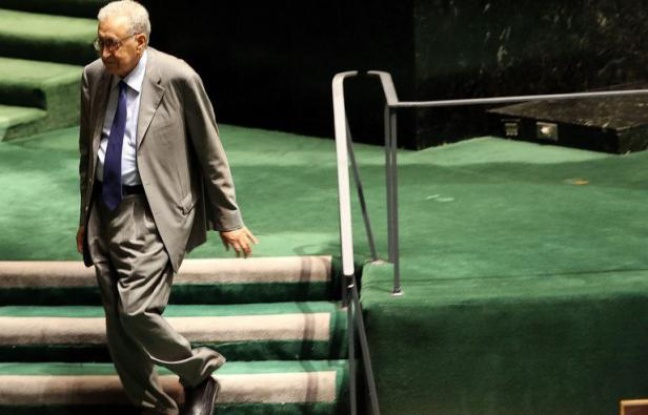 L'émissaire international pour la Syrie Lakhdar Brahimi aborde sa mission avec peu d'espoir de trouver une solution pacifique à un conflit de plus en plus meurtrier, face à l'absence de consensus international, estiment des analystes. L'émissaire international pour la Syrie Lakhdar Brahimi aborde sa mission avec peu d'espoir de trouver une solution pacifique à un conflit de plus en plus meurtrier, face à l'absence de consensus international, estiment des analystes.