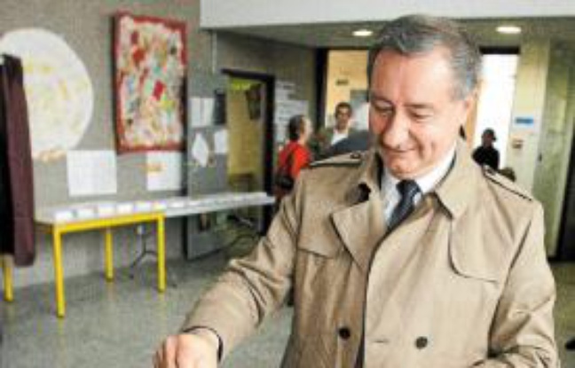 Jean-Luc Moudenc (UMP) a gagné avec 50,41 % des voix. Jean-Luc Moudenc (UMP) a gagné avec 50,41 % des voix.