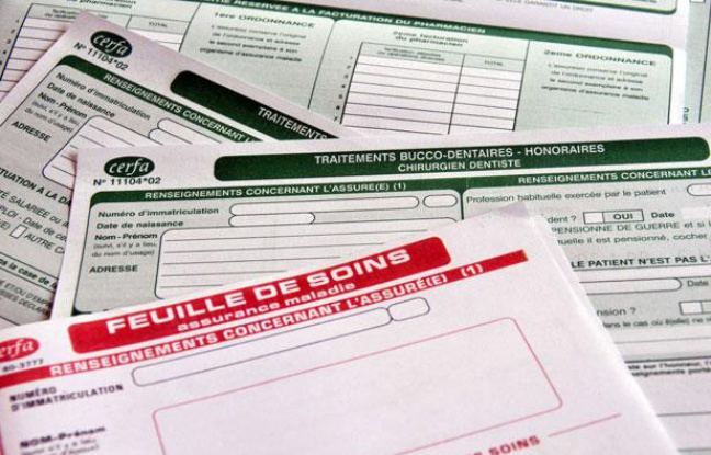 Feuilles de soins de la Sécurite sociale. Feuilles de soins de la Sécurite sociale.