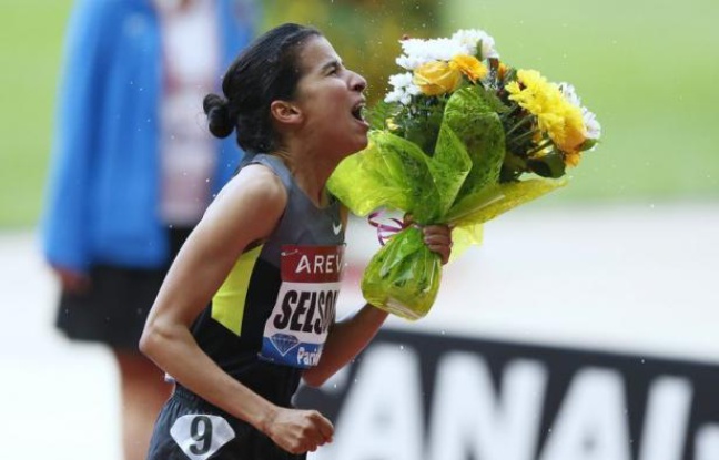 L'athlète marocaine Mariem Alaoui Selsouli est privée des jeux Olympiques de Londres (27 juillet/12 août), dont elle était une des favorites du 1500 m, après avoir été contrôlée positive à un diurétique début juillet, a indiqué lundi une source proche du dossier. L'athlète marocaine Mariem Alaoui Selsouli est privée des jeux Olympiques de Londres (27 juillet/12 août), dont elle était une des favorites du 1500 m, après avoir été contrôlée positive à un diurétique début juillet, a indiqué lundi une source proche du dossier.