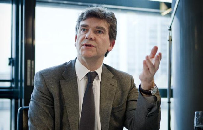 Le ministre du Redressement productif Arnaud Montebourg, le 27 février 2013 à Bercy. Le ministre du Redressement productif Arnaud Montebourg, le 27 février 2013 à Bercy.