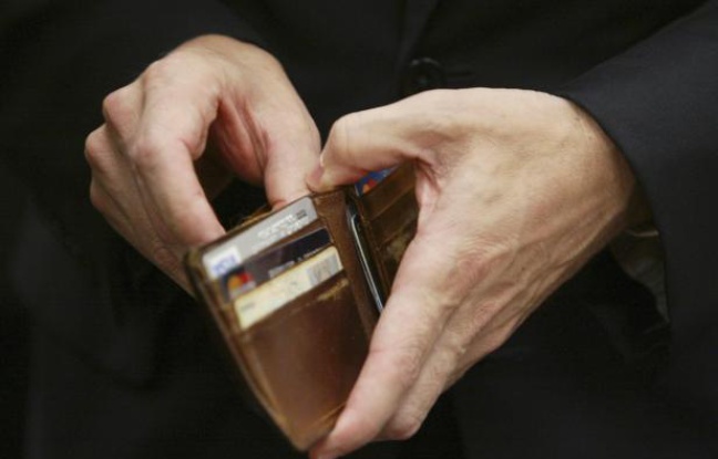 Les plans de rigueur vont alléger votre porte-monnaie en 2012 Les plans de rigueur vont alléger votre porte-monnaie en 2012