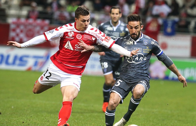Nicolas De Preville et Julian Palmieri le 13 février 2016 à Reims. Nicolas De Preville et Julian Palmieri le 13 février 2016 à Reims.
