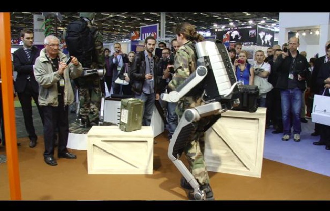 L'exosquelette Hercule à l'Eurosaty 2012 L'exosquelette Hercule à l'Eurosaty 2012