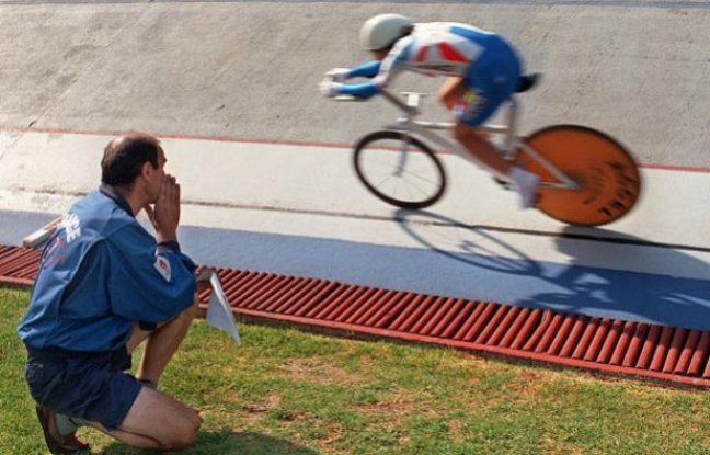 La championne cycliste française Jeannie Longo, et son mari - entraîneur Patrice Ciprelli le 26 octobre 1996, sur le Vélodrome de Mexico. La championne cycliste française Jeannie Longo, et son mari - entraîneur Patrice Ciprelli le 26 octobre 1996, sur le Vélodrome de Mexico.