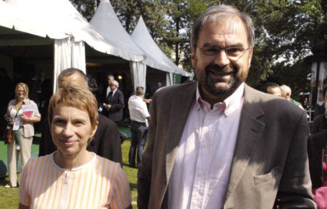 Laurence Parisot et François Chérèque lors de l'université d'été du Medef en août 2007. Laurence Parisot et François Chérèque lors de l'université d'été du Medef en août 2007.