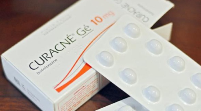 Roaccutane: Trois laboratoires assignés en justice après Roaccutane: Trois laboratoires assignés en justice après
