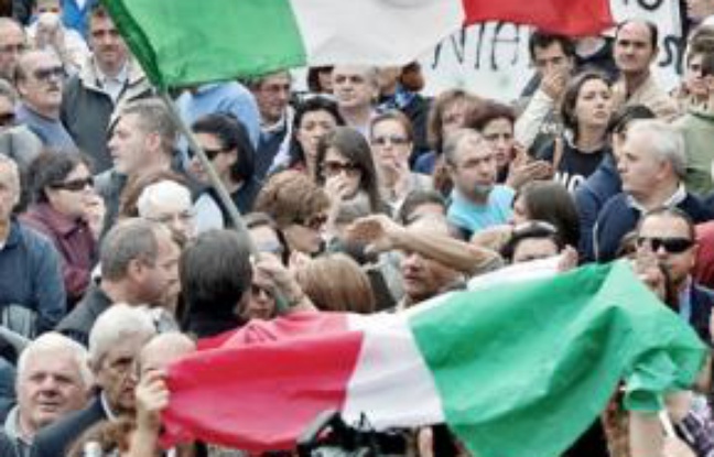 Manifestation à Terzigno, le 24 octobre. Manifestation à Terzigno, le 24 octobre.