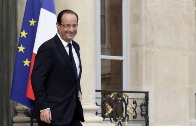 Le président François Hollande a appelé ses ministres à avoir l'emploi comme "principale préoccupation", mercredi lors du Conseil des ministres, a déclaré la porte-parole du gouvernement, Najat Vallaud-Belkacem. Le président François Hollande a appelé ses ministres à avoir l'emploi comme "principale préoccupation", mercredi lors du Conseil des ministres, a déclaré la porte-parole du gouvernement, Najat Vallaud-Belkacem.