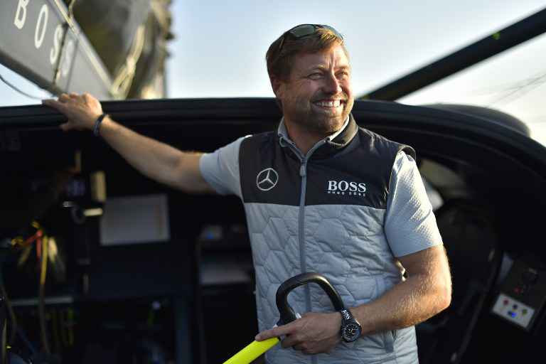 Vendée Globe Alex Thomson explose de 5 jours le record du passage au Cap de Bonne Espérance Vendée Globe Alex Thomson explose de 5 jours le record du passage au Cap de Bonne Espérance