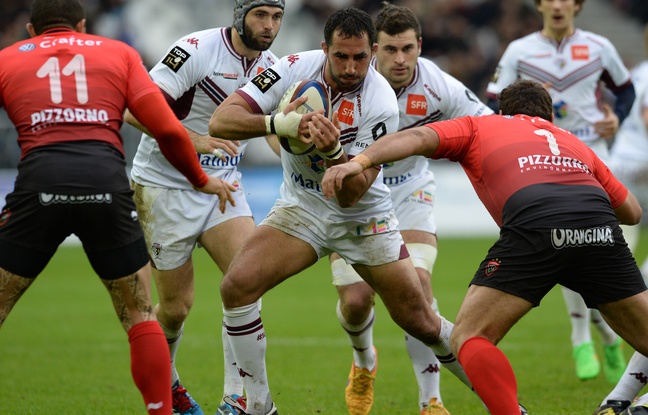 Louis-Benoît Madaule, capitaine de l'UBB, lors du premier match de Bordeaux-Bègles au Nouveau stade de Bordeaux, le 14 février 2016 contre Toulon. Louis-Benoît Madaule, capitaine de l'UBB, lors du premier match de Bordeaux-Bègles au Nouveau stade de Bordeaux, le 14 février 2016 contre Toulon.